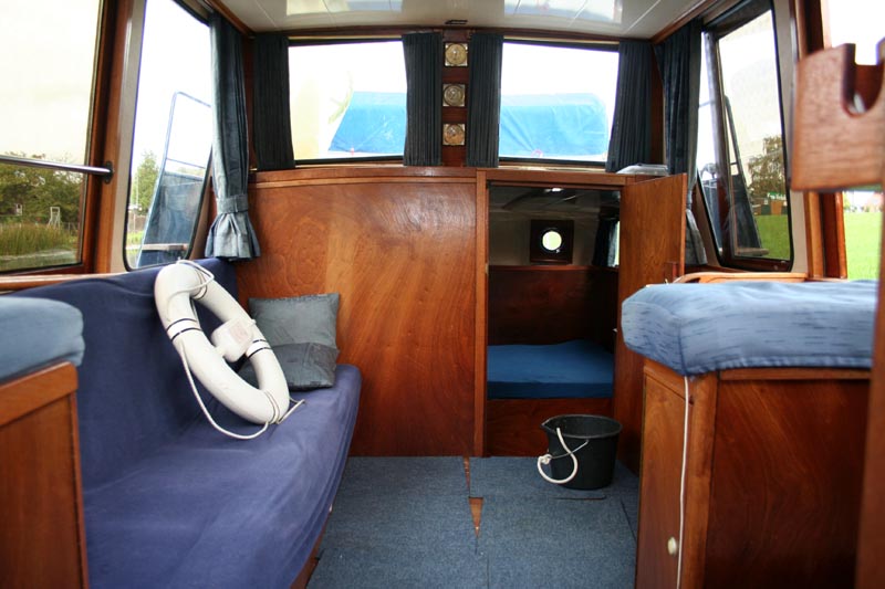 Hausboote Peene Stettiner Haff & Ostsee  Hausboot Kapal Biru Hausbootvermietung